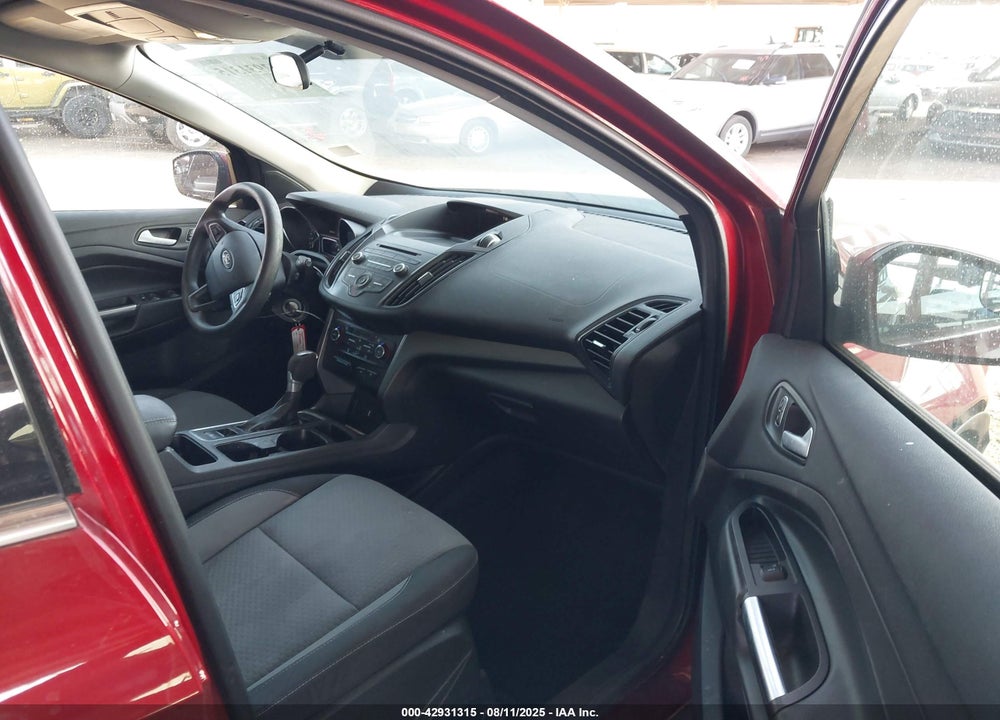 2017 FORD ESCAPE VIN: 1FMCU0GD0HUD59326
