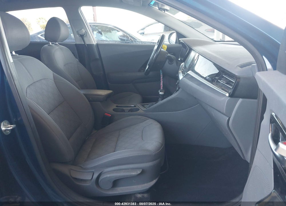 2022 KIA NIRO LXS VIN: KNDCB3LCXN5499088