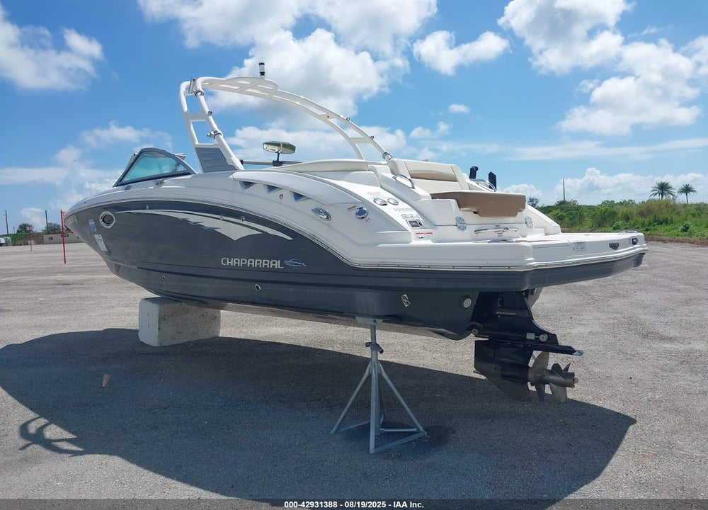 2017 CHAPARRAL 264 SUNESTA VIN: FGBH0106F617