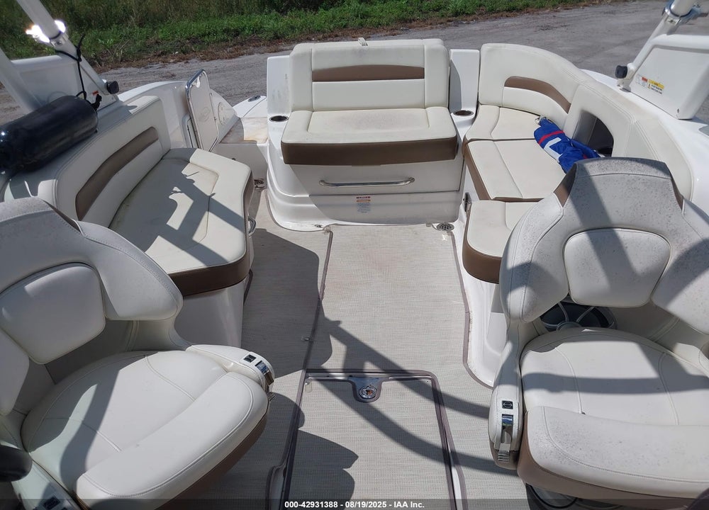 2017 CHAPARRAL 264 SUNESTA VIN: FGBH0106F617