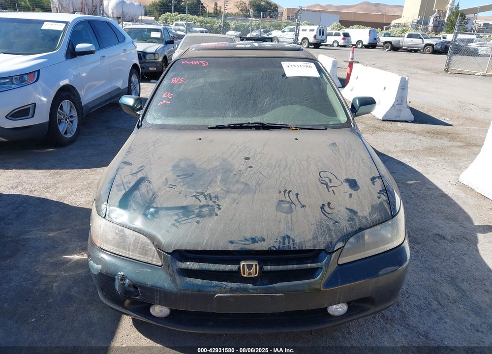 1999 HONDA ACCORD EX V6 VIN: 1HGCG1651XA010429