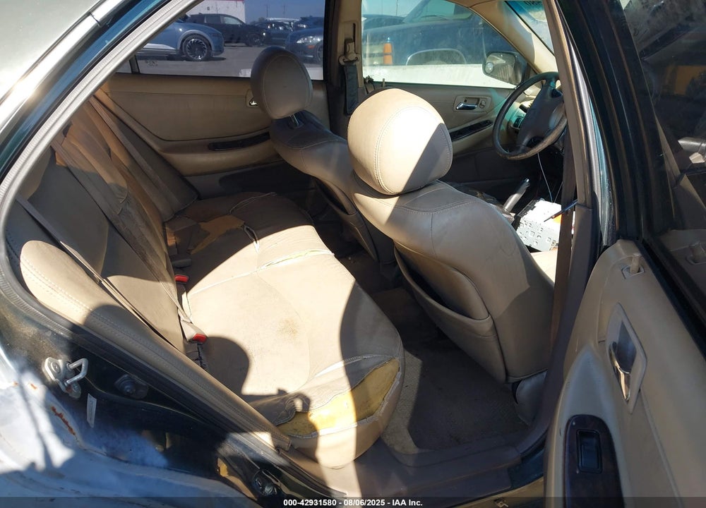 1999 HONDA ACCORD EX V6 VIN: 1HGCG1651XA010429