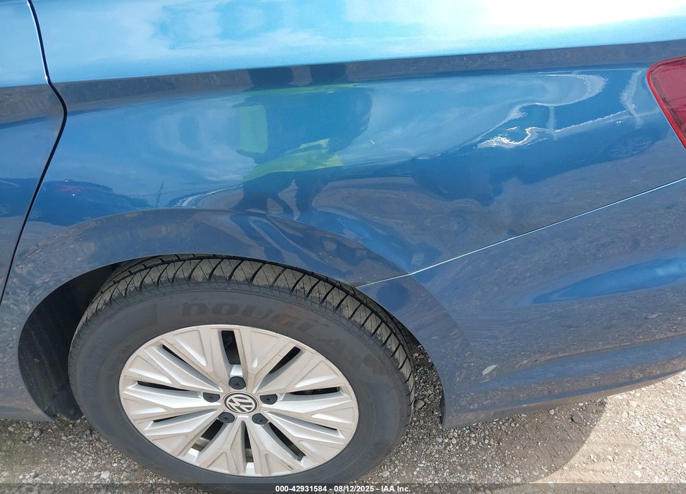 2019 VOLKSWAGEN JETTA VIN: 3VWC57BU0KM204690