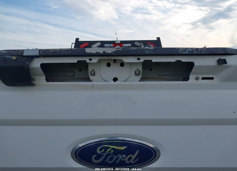 2017 FORD F-350 XL VIN: 1FT8W3BT5HEF21725