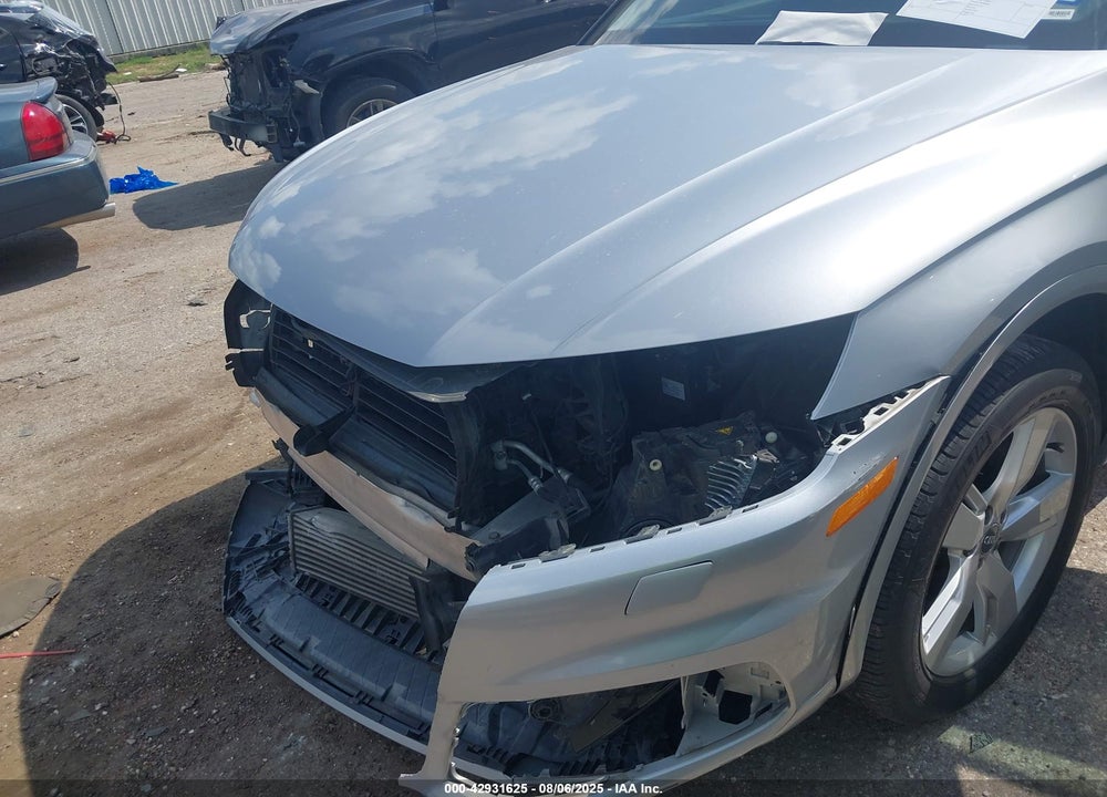 2018 AUDI Q5 2.0T PREMIUM/2.0T TECH PREMIUM VIN: WA1ANAFY4J2196758