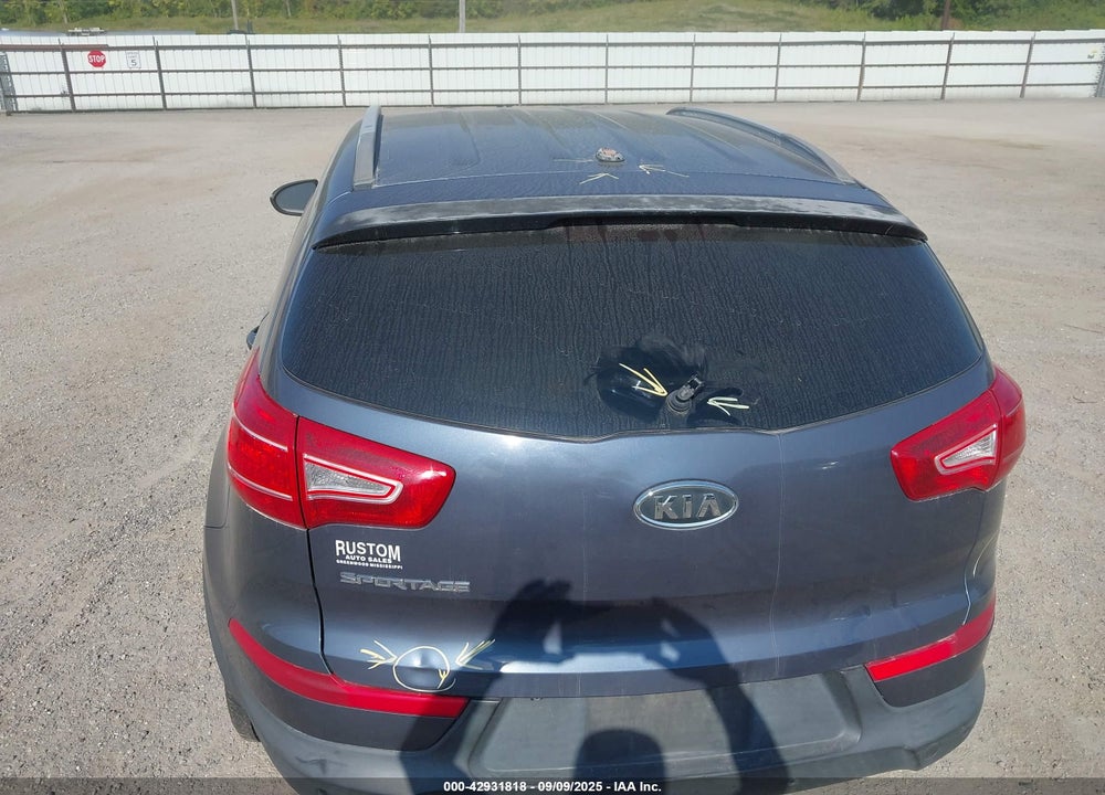 2011 KIA SPORTAGE VIN: KNDPB3A2XB7050487