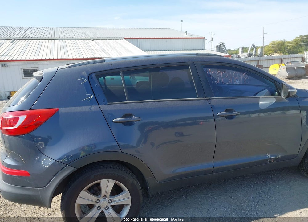2011 KIA SPORTAGE VIN: KNDPB3A2XB7050487