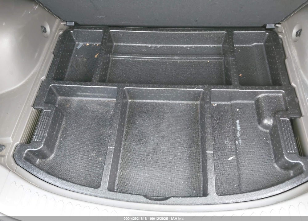 2011 KIA SPORTAGE VIN: KNDPB3A2XB7050487