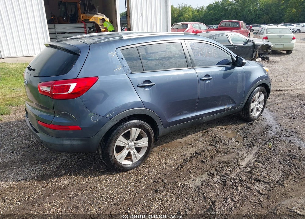 2011 KIA SPORTAGE VIN: KNDPB3A2XB7050487