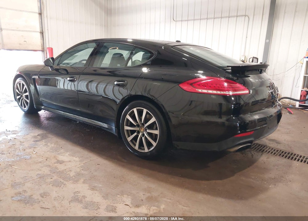 2015 PORSCHE PANAMERA VIN: WP0AA2A7XFL000636