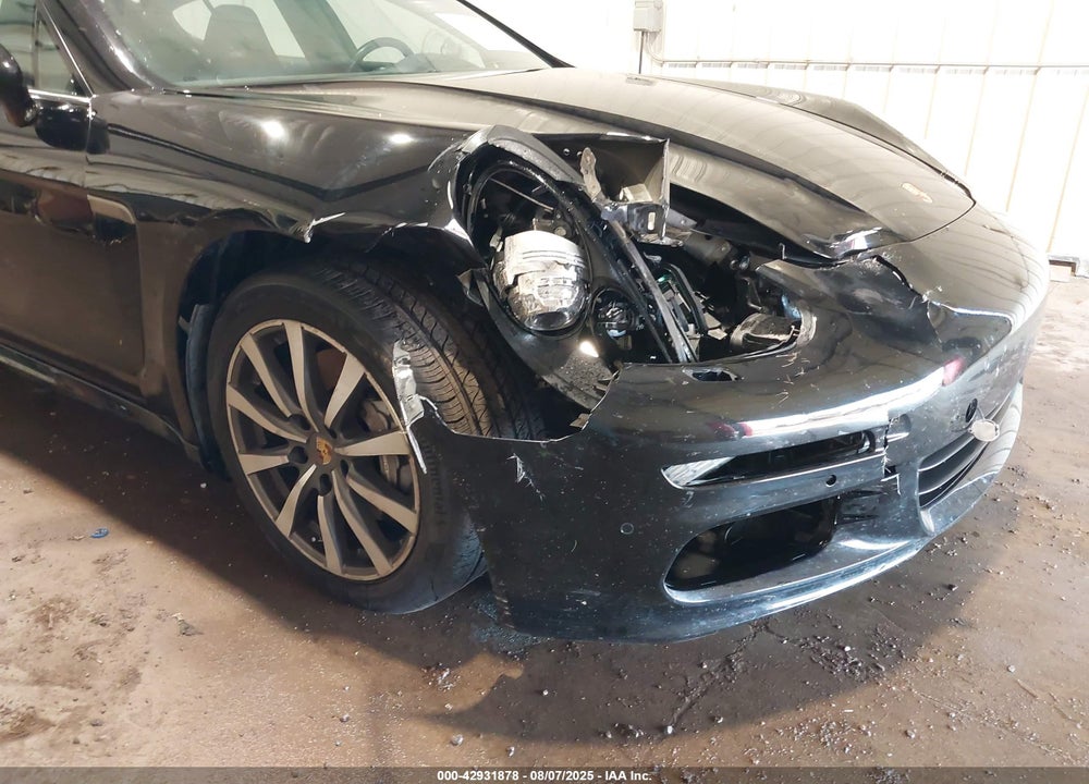 2015 PORSCHE PANAMERA VIN: WP0AA2A7XFL000636