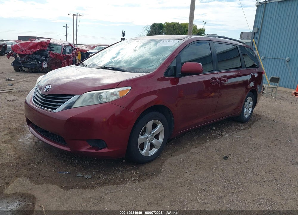2013 TOYOTA SIENNA LE V6 8 PASSENGER VIN: 5TDKK3DC4DS403653