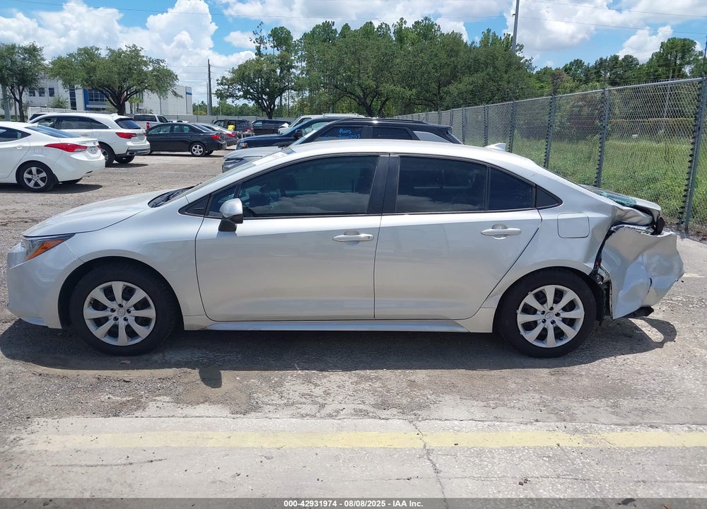 2022 TOYOTA COROLLA VIN: 5YFEPMAE0NP389223