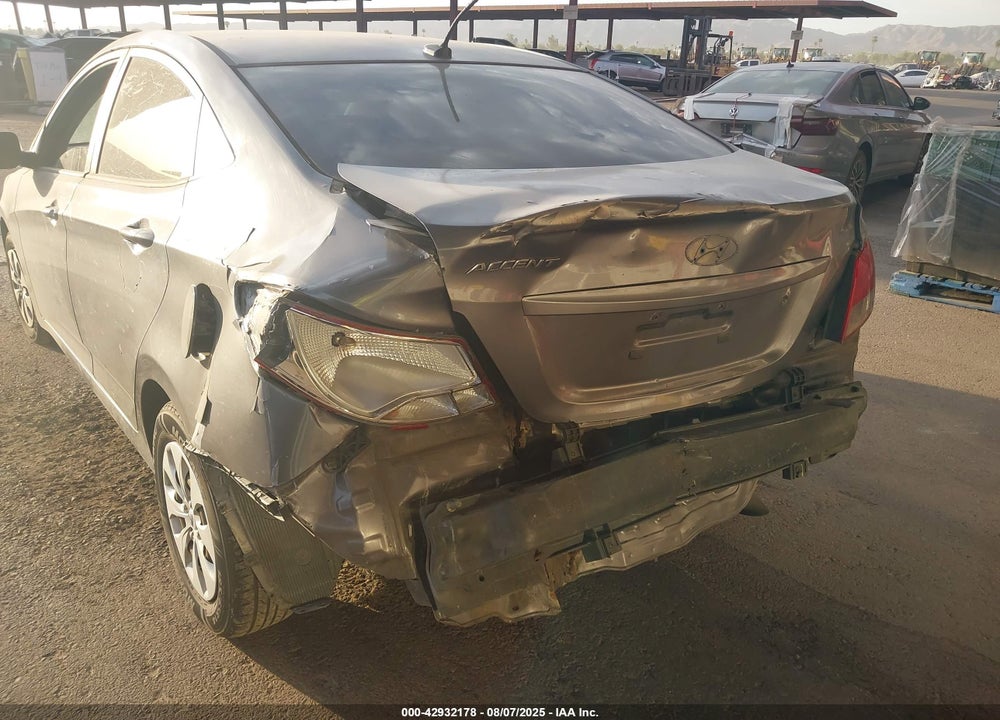 2016 HYUNDAI ACCENT VIN: KMHCT4AE8GU076070