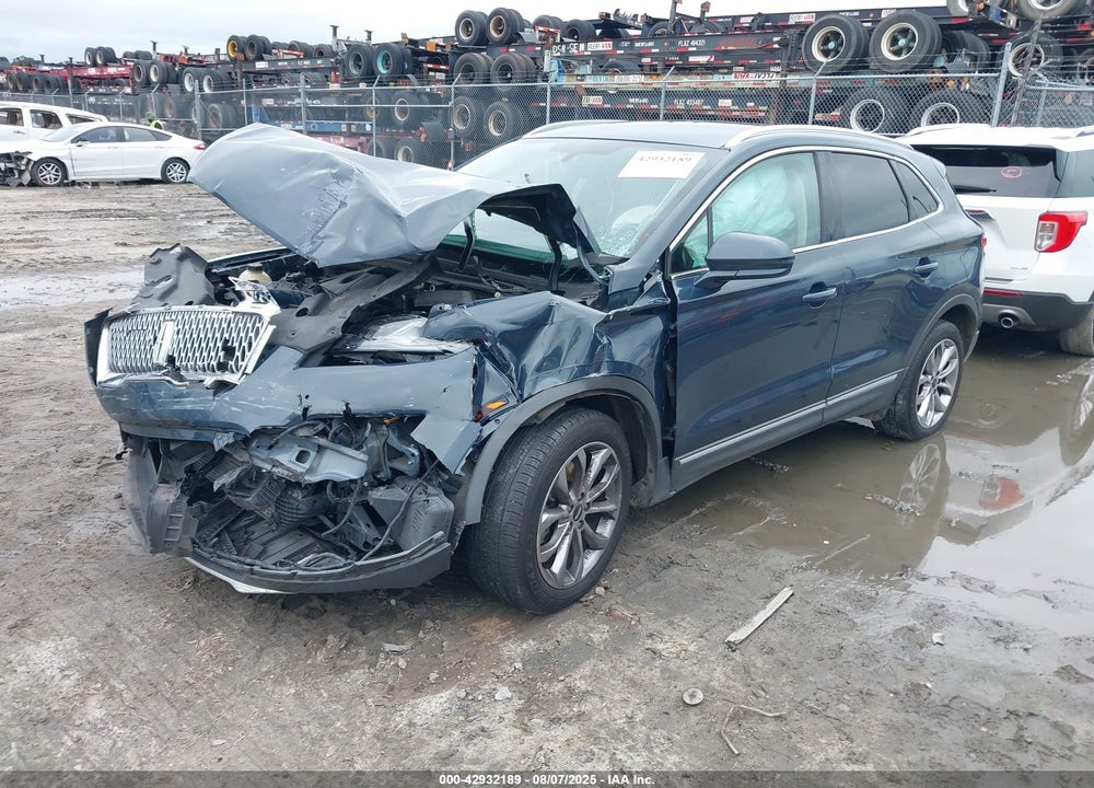 2019 LINCOLN MKC SELECT VIN: 5LMCJ2C92KUL09957