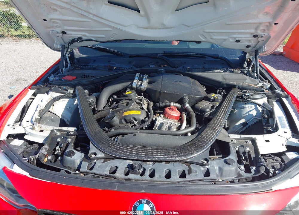 2015 BMW M4 VIN: WBS3R9C56FK334568
