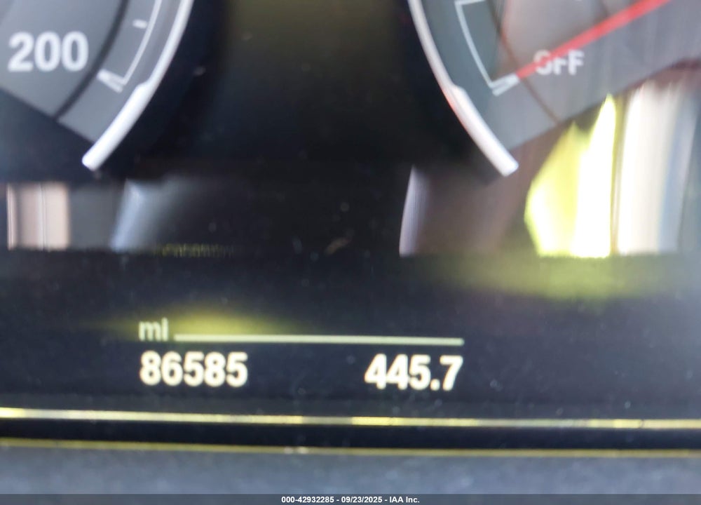 2015 BMW M4 VIN: WBS3R9C56FK334568