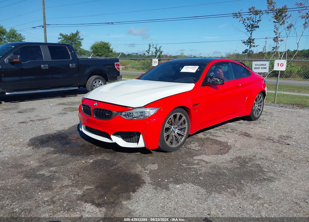 2015 BMW M4 VIN: WBS3R9C56FK334568