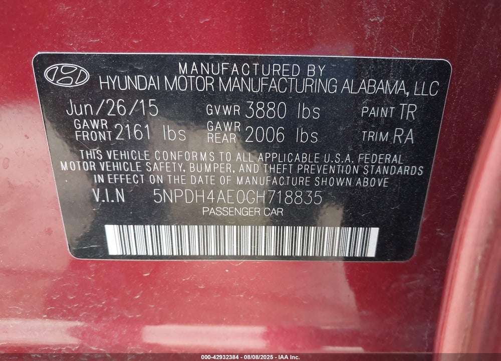2016 HYUNDAI ELANTRA VIN: 5NPDH4AE0GH718835