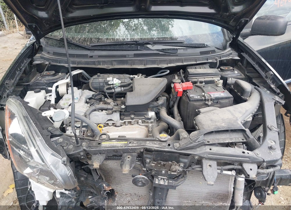 2014 NISSAN ROGUE VIN: JN8AS5MV4EW700565
