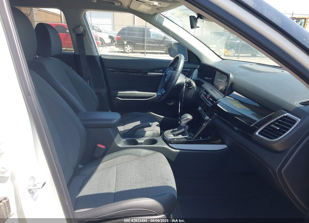 2024 KIA SELTOS VIN: KNDEU2AA7R7564861