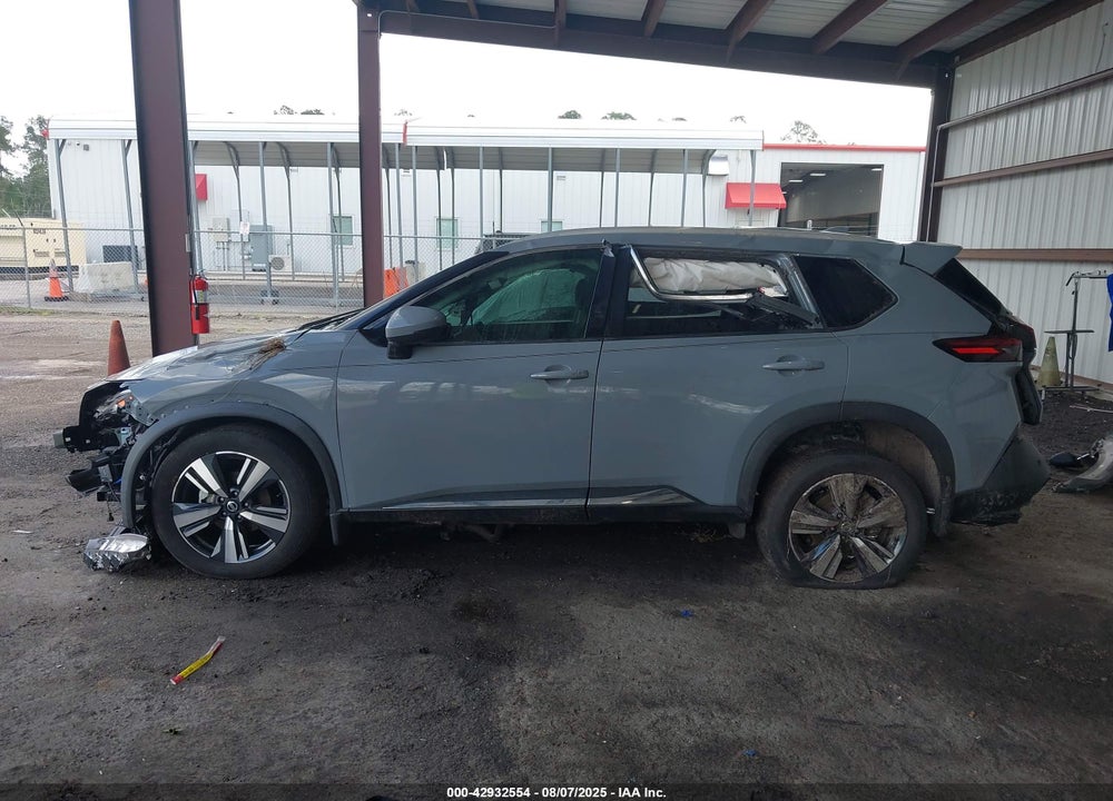 2021 NISSAN ROGUE VIN: 5N1AT3CB4MC795922