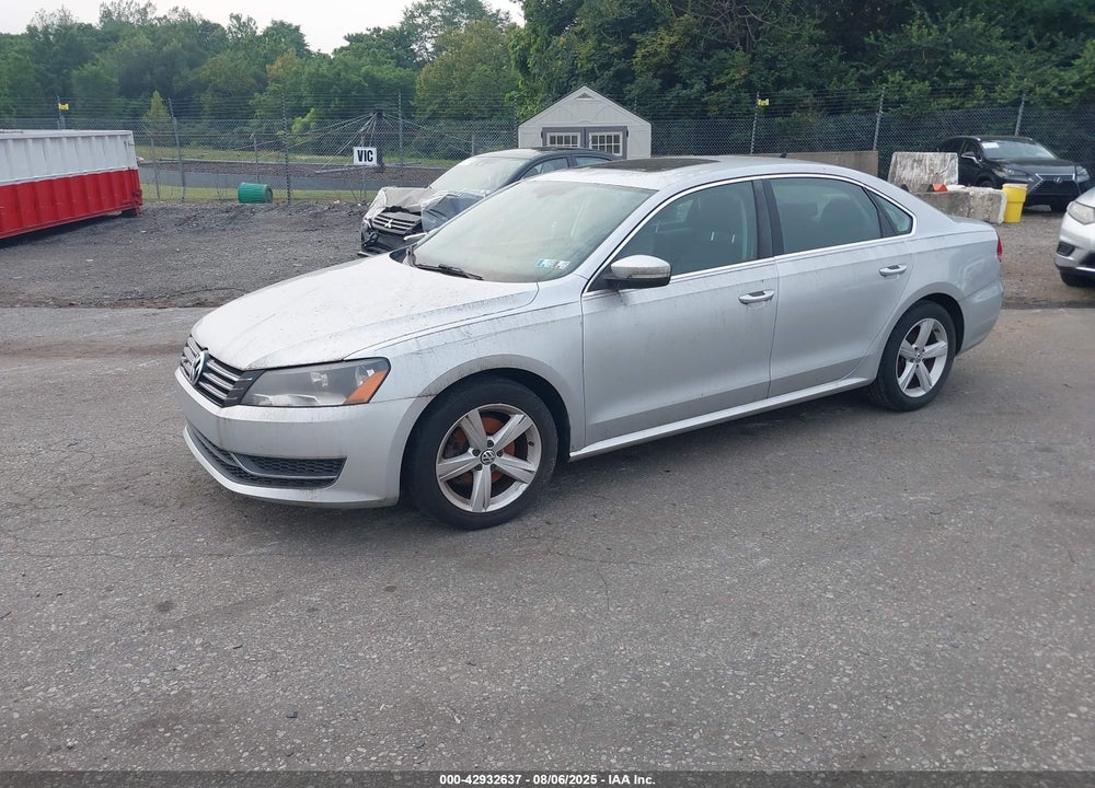 2013 VOLKSWAGEN PASSAT VIN: 1VWBP7A31DC030034