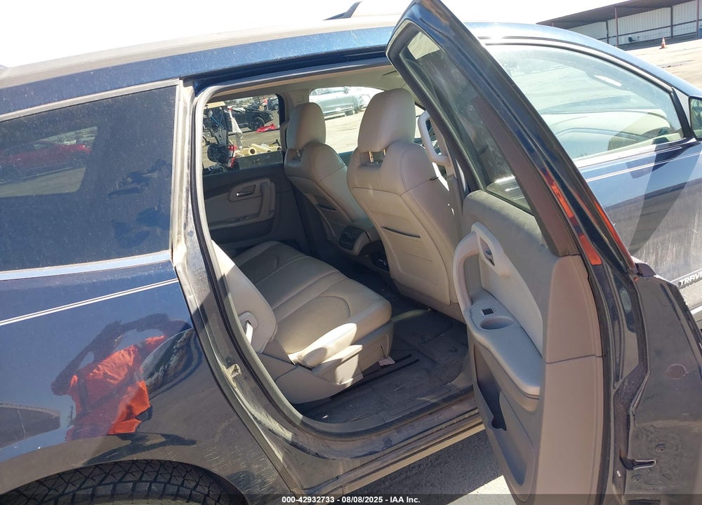2009 CHEVROLET TRAVERSE VIN: 1GNER23D59S139233