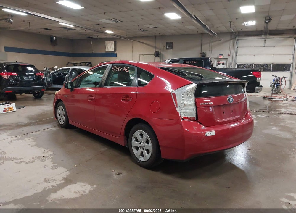 2011 TOYOTA PRIUS THREE VIN: JTDKN3DU2B1404830