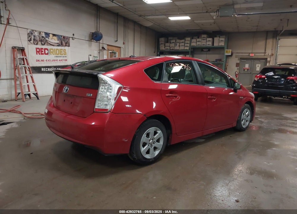 2011 TOYOTA PRIUS THREE VIN: JTDKN3DU2B1404830