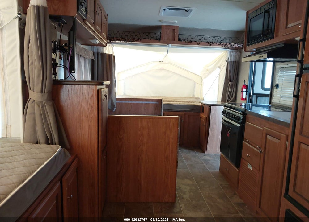 2015 FOREST RIVER ROCKWOO 183 ROO ROCKWOOD LIT VIN: 4X4TRLT26FZ135595