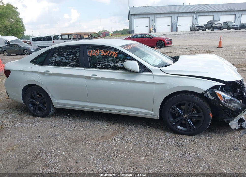2024 VOLKSWAGEN JETTA VIN: 3VWEM7BU9RM034190