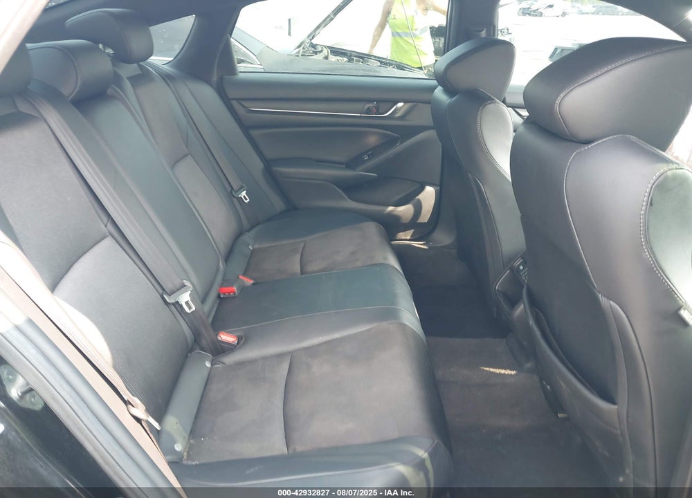 2021 HONDA ACCORD VIN: 1HGCV1F35MA109593