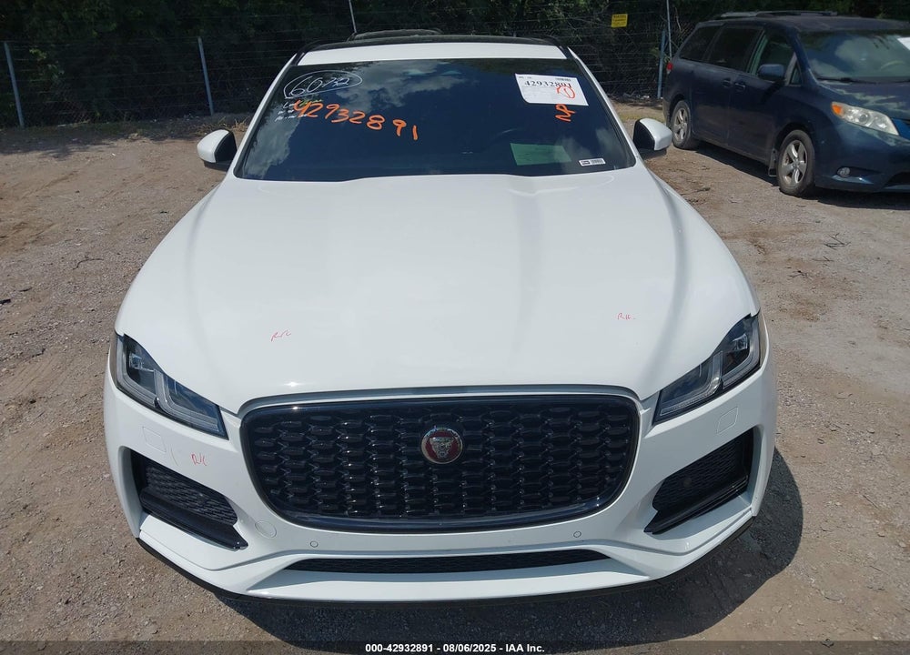 2023 JAGUAR F-PACE VIN: SADCJ2EX7PA715913
