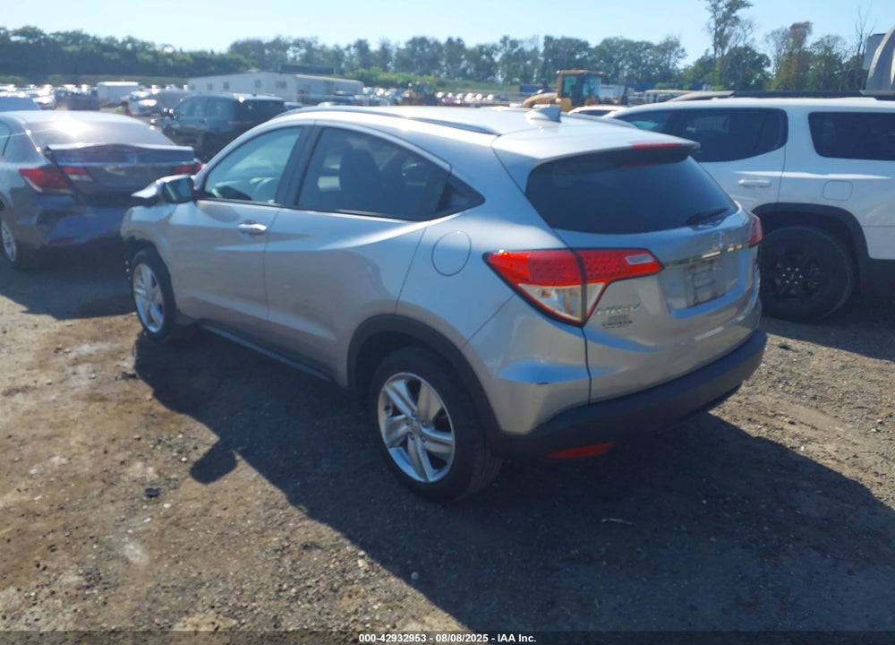 2019 HONDA HR-V VIN: 3CZRU6H59KM713732