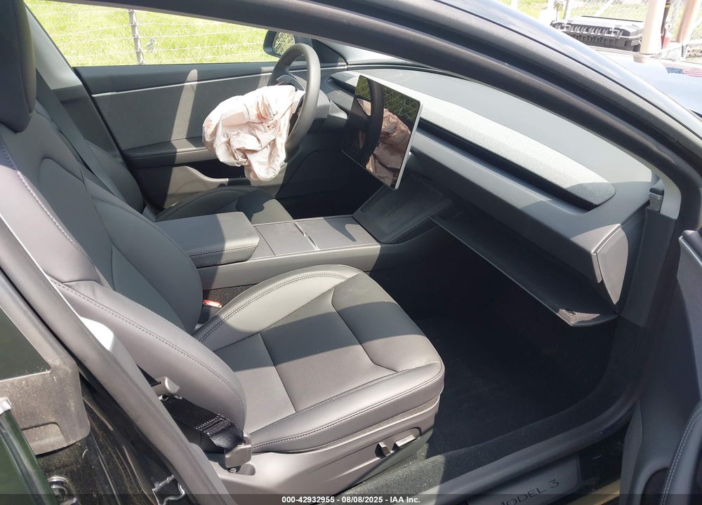 2025 TESLA MODEL 3 VIN: 5YJ3E1EA7SF967182