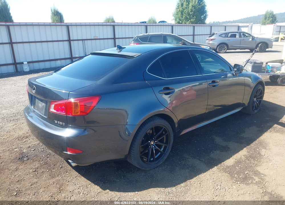 2007 LEXUS IS 250 VIN: JTHBK262X72045807