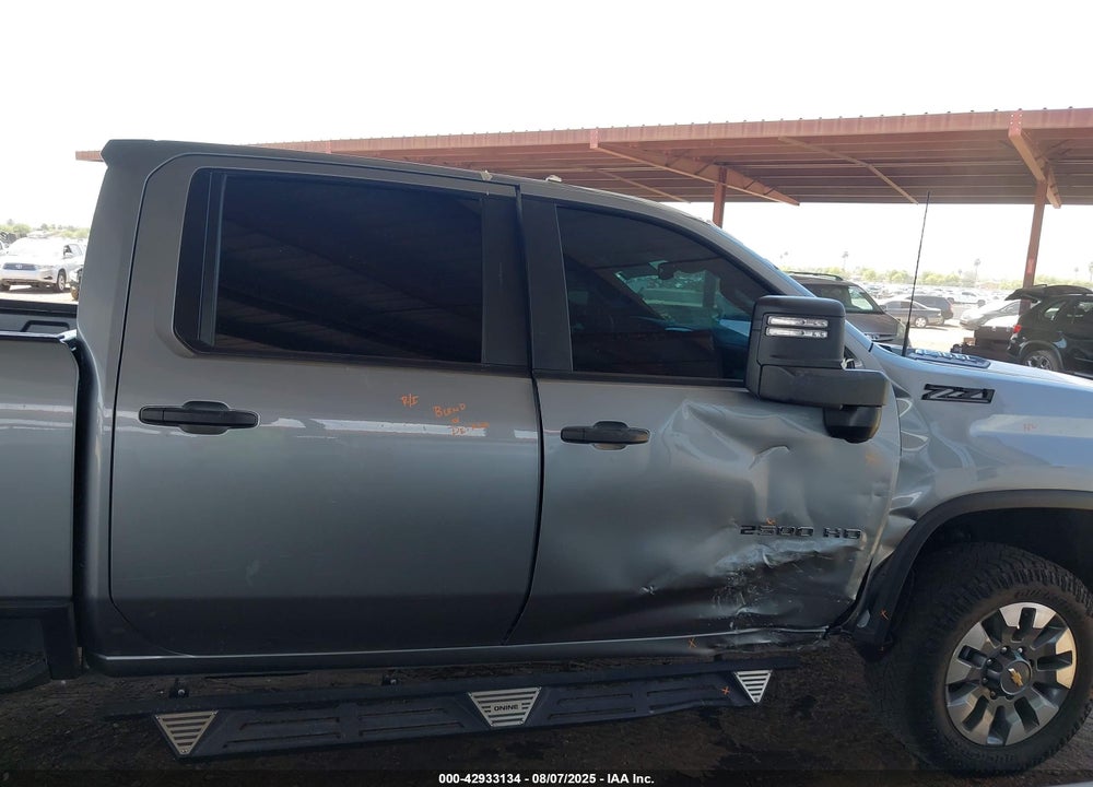 2024 CHEVROLET SILVERADO 2500HD 4WD STANDARD BED CUSTOM VIN: 2GC4YME73R1146417