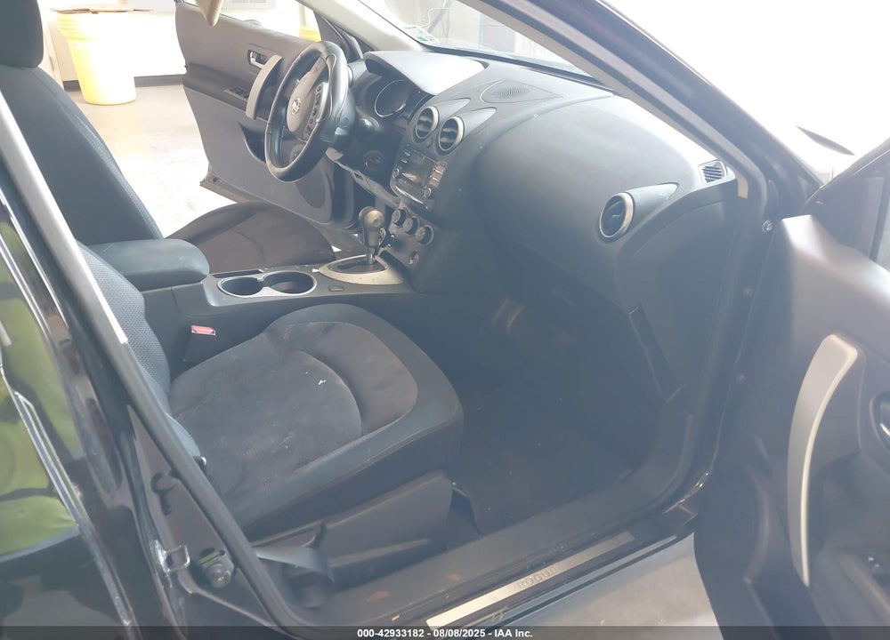 2013 NISSAN ROGUE VIN: JN8AS5MT3DW528087