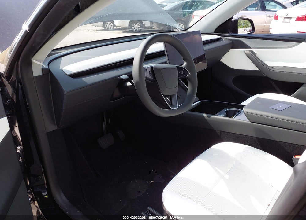 2026 TESLA MODEL Y LONG RANGE DUAL MOTOR ALL-WHEEL DRIVE/LONG RANGE LAUNCH SERIES VIN: 7SAYGDEE3TA397820