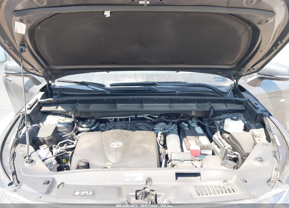 2022 TOYOTA HIGHLANDER VIN: 5TDGZRBH1NS257653