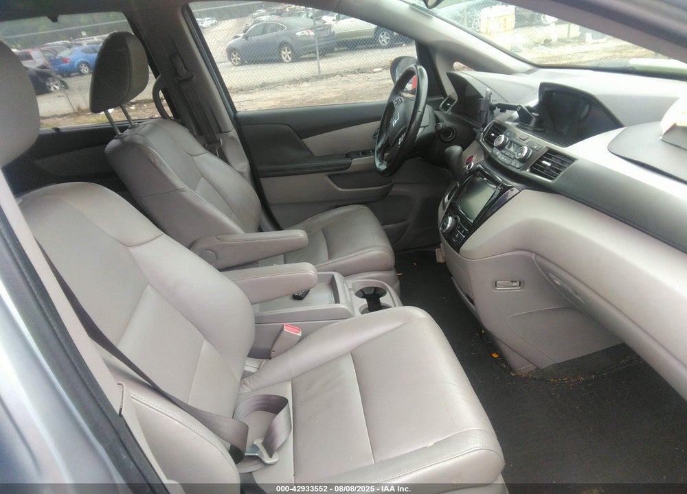 2016 HONDA ODYSSEY EX-L VIN: 5FNRL5H6XGB100798