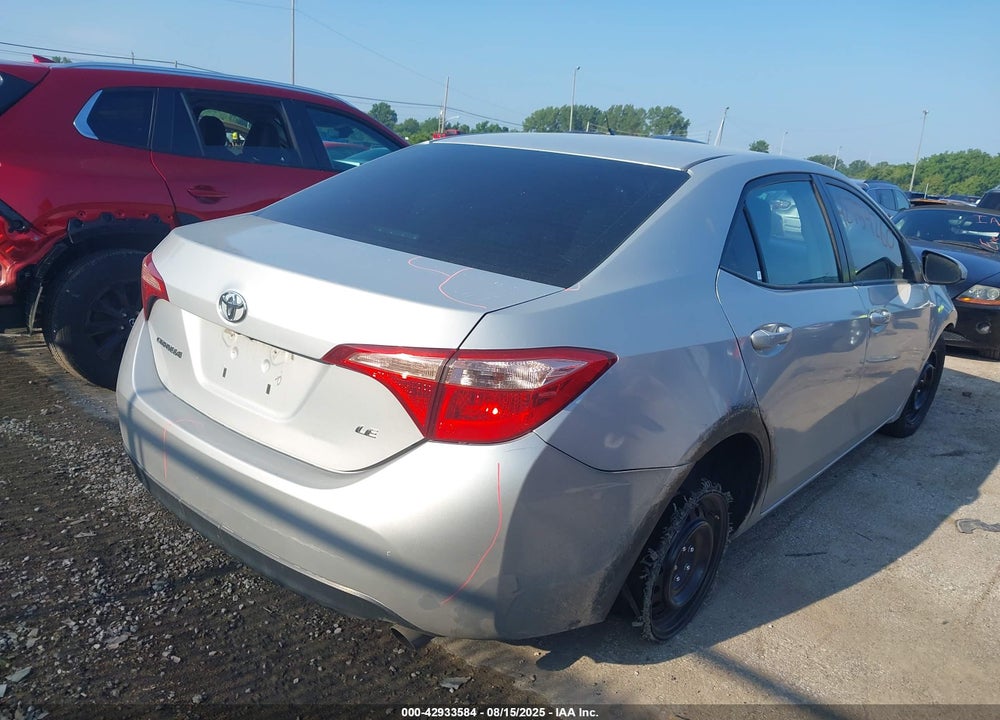 2018 TOYOTA COROLLA LE VIN: 2T1BURHEXJC053555