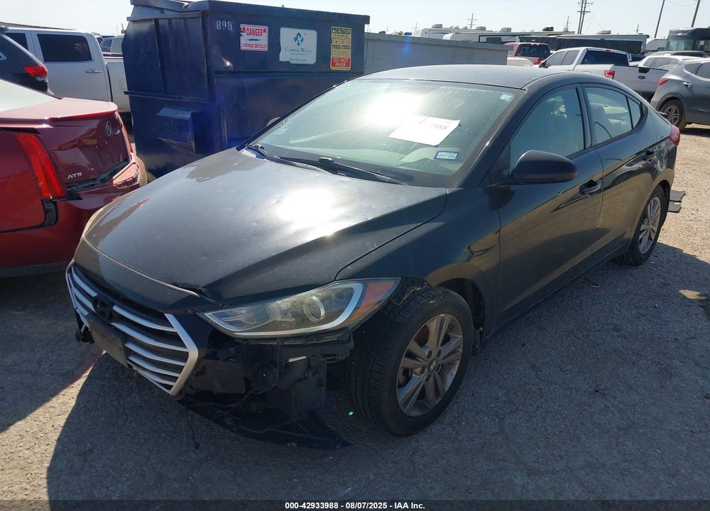 2017 HYUNDAI ELANTRA VIN: 5NPD84LFXHH168213