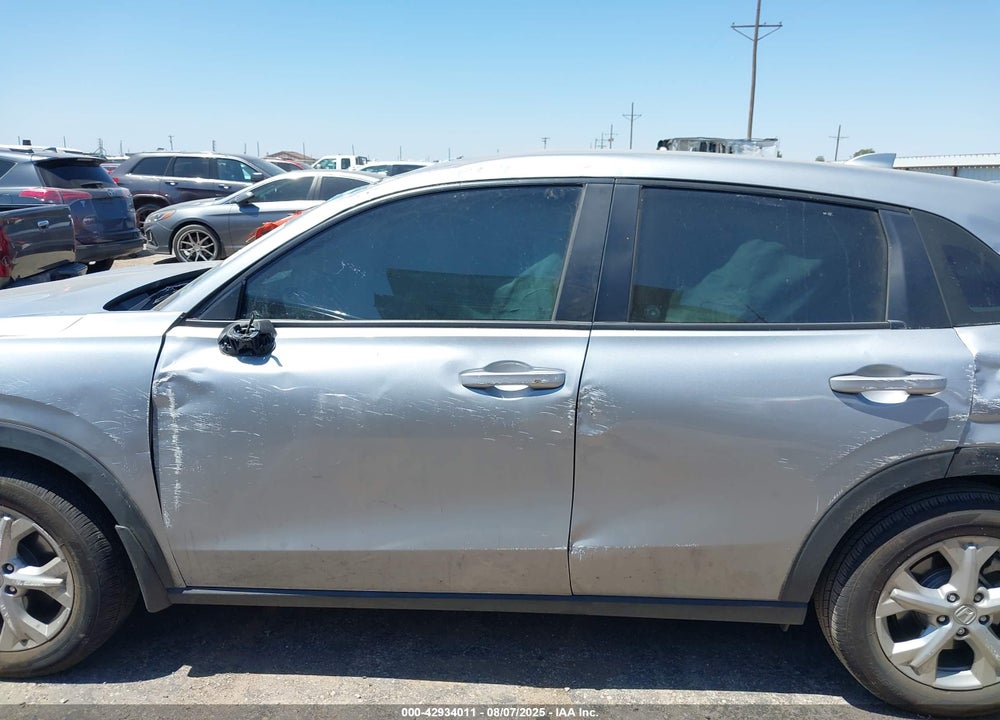 2025 HONDA HR-V VIN: 3CZRZ1H37SM711335