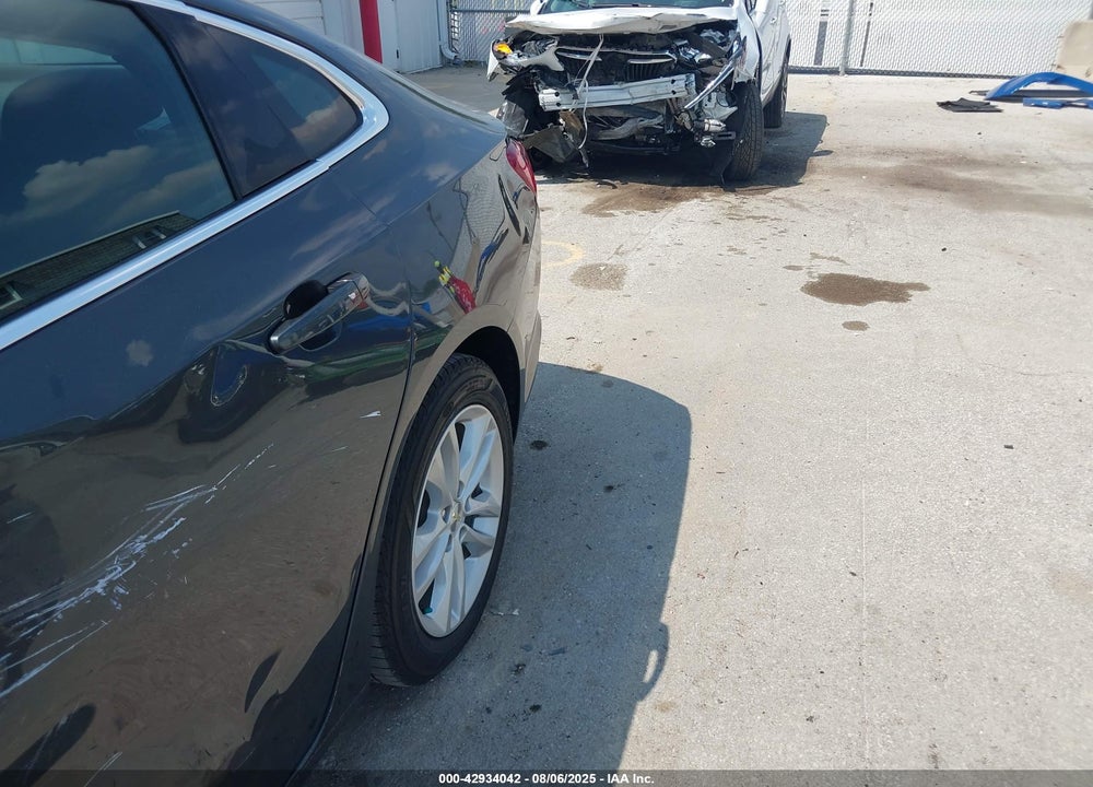 2017 CHEVROLET MALIBU VIN: 1G1ZE5ST4HF191520