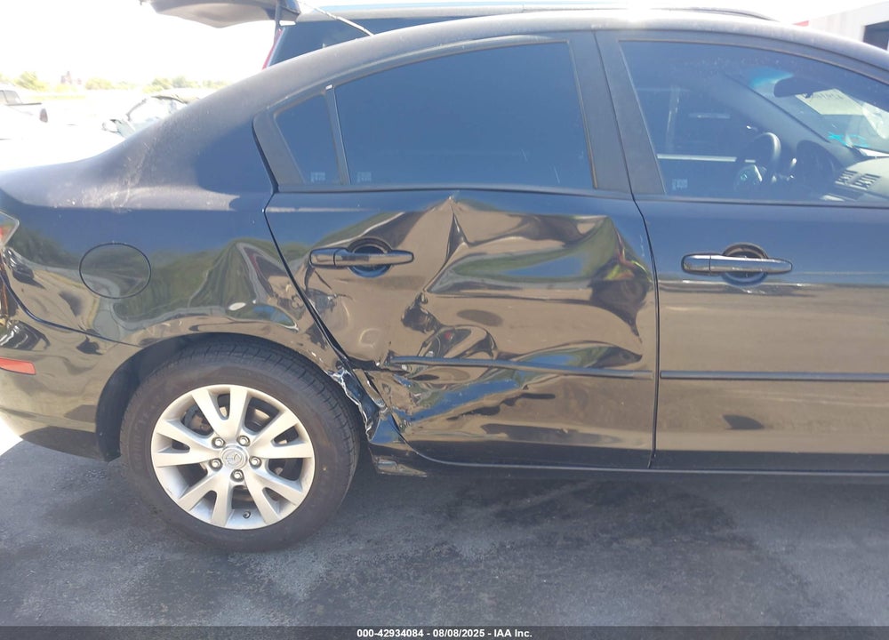 2008 MAZDA 3 I VIN: JM1BK32F381863824