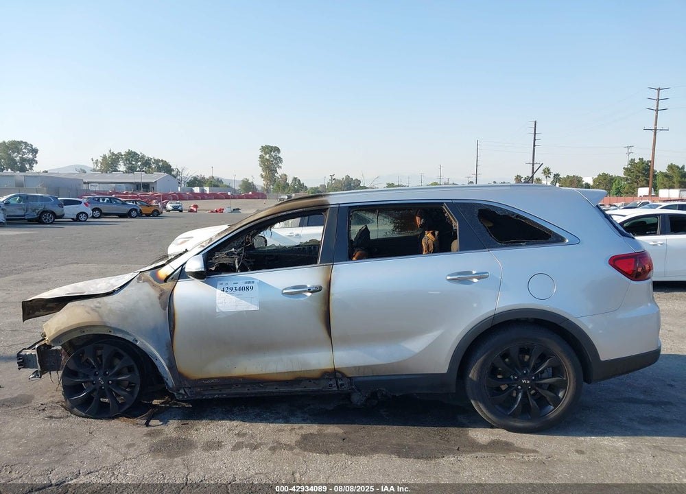 2020 KIA SORENTO VIN: 5XYPH4A53LG703244