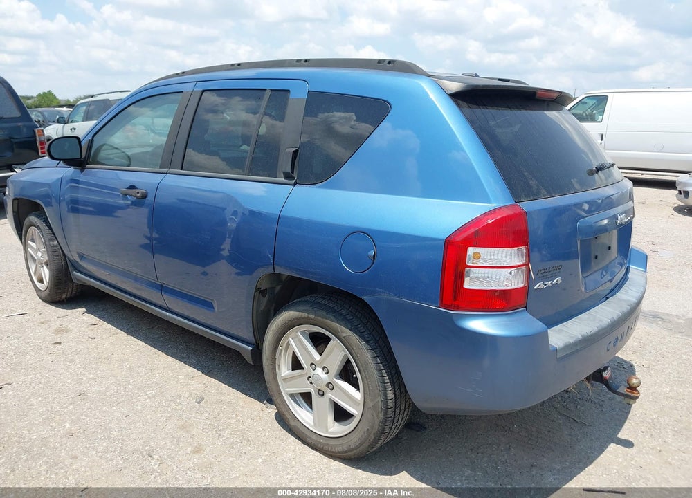 2007 JEEP COMPASS SPORT VIN: 1J8FF47W27D418260