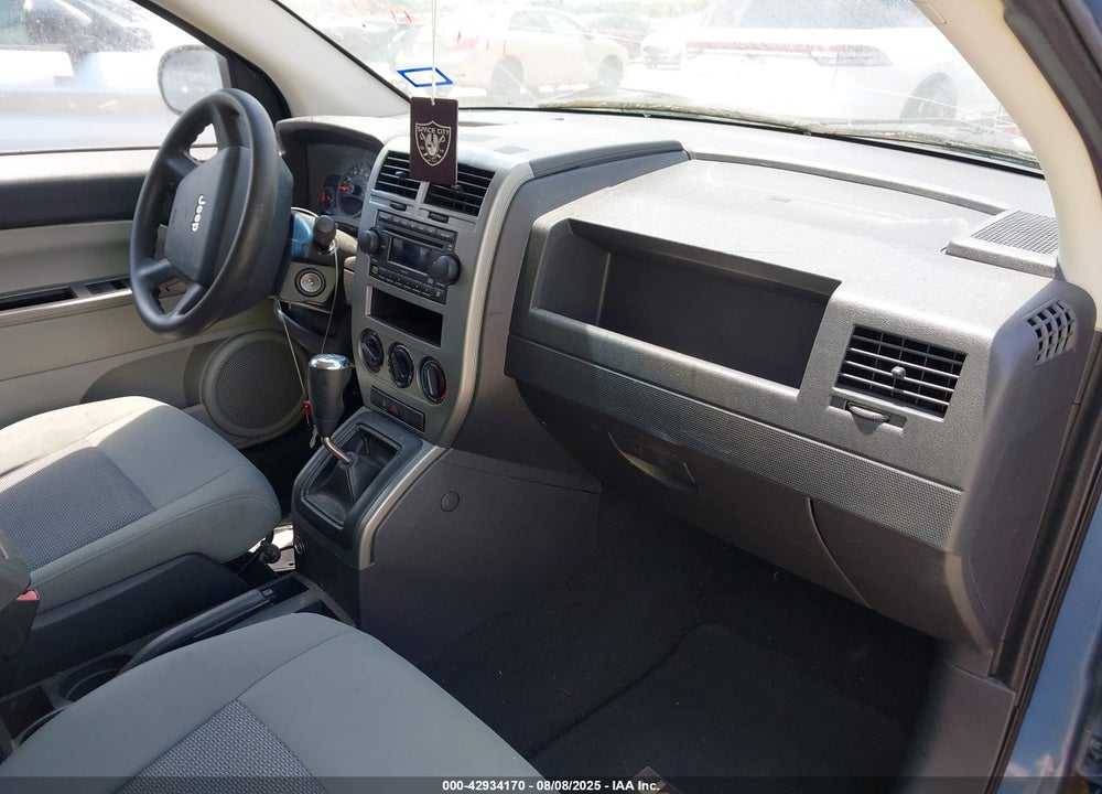 2007 JEEP COMPASS SPORT VIN: 1J8FF47W27D418260